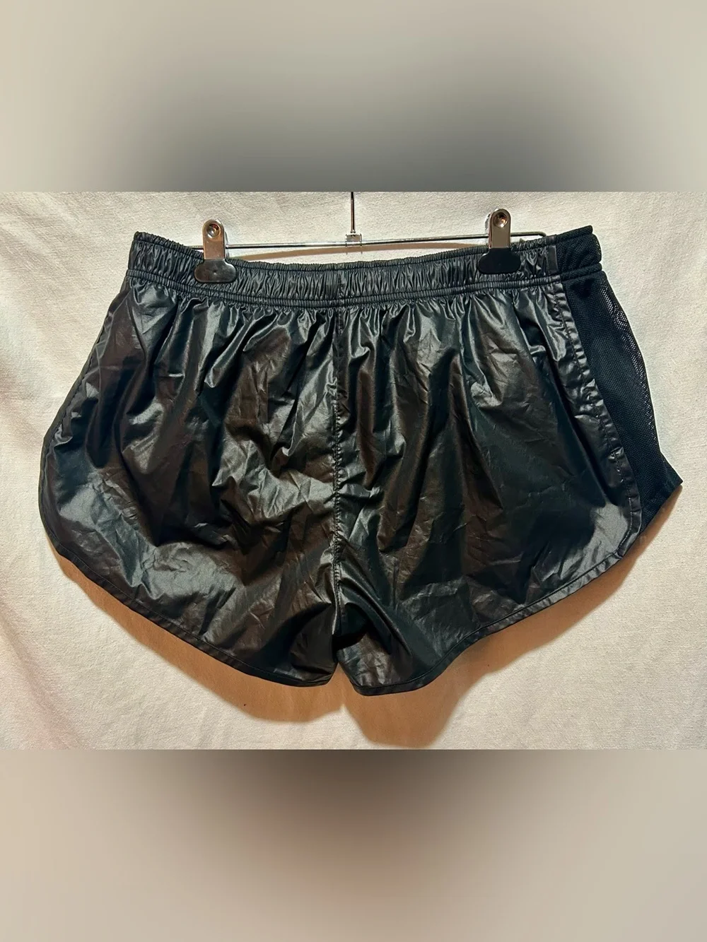 Nike Dri-Fit Running Shorts Womens XXL Black Shiny Nylon Mesh Side Panel NWT